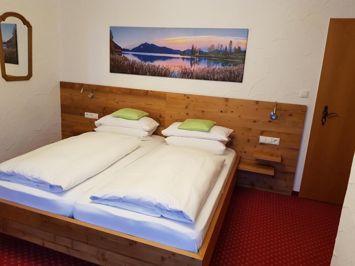 Frühstückspension Gästehaus Zum weissen Rössl Wallgau Exterior foto